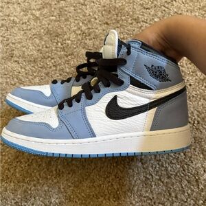 Nike Jordan 1 Retro High OG University Blue Boys 5.5Y